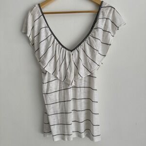 NWT! Splendid White/ Gray Striped Ruffled Sleeve V‎ Neck Sleeveless Tank-Large